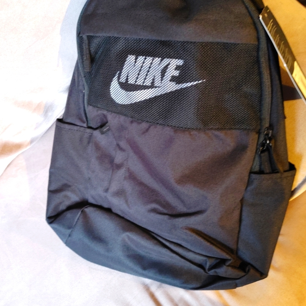 Nike elemental backpack